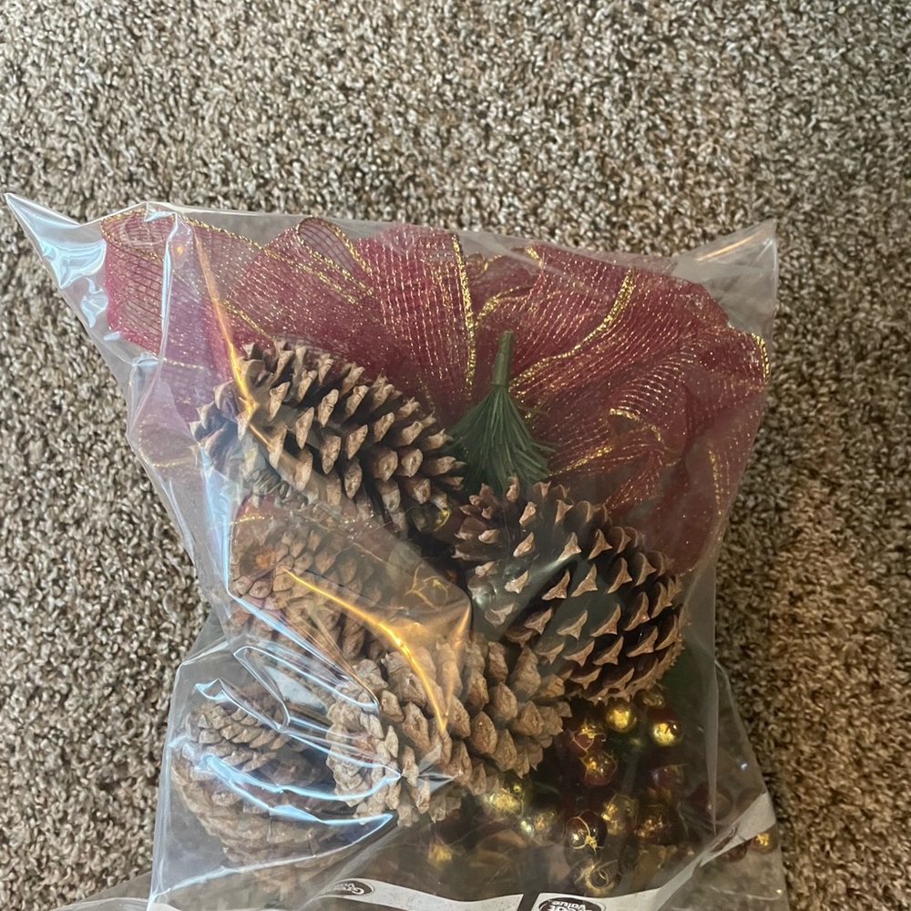 Hobby Lobby/ Kirkland vintage Burgundy and Gold Pinecone Wreath picks and bow!
